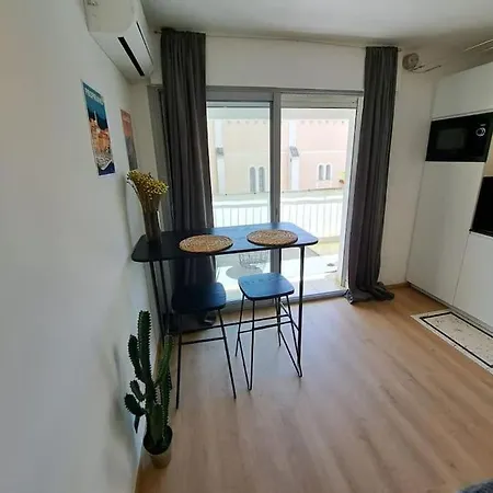Joli Studio En Centre Apartment